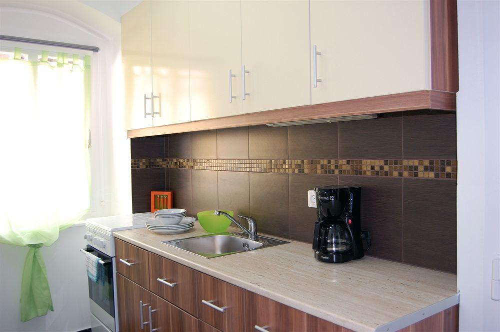 Belvaros Apartmanhaz Apartmán Sopron